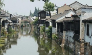 江南描写的是什么 江南写的是哪个地方的风景