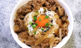 牛丼饭应该怎么念 牛丼饭怎么念