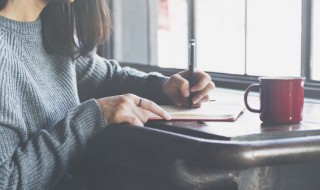 关于触的组词 触能组什么词
