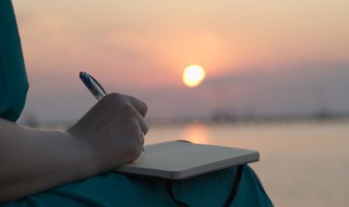 令我印象深刻的一个人作文范文 令我印象深刻的一个人作文