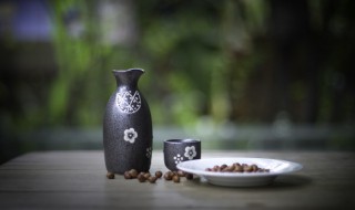 桂花酒可以加如下饮料一起喝 桂花酒可以加什么饮料一起喝