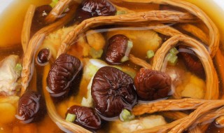 茶树菇排骨汤的功效是什么呢 茶树菇排骨汤的功效