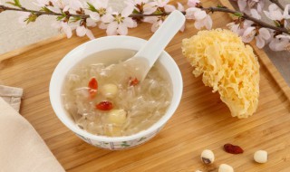 银耳枸杞汤有哪些功效 银耳枸杞汤有什么功效