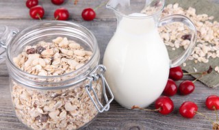 常吃牛奶麦片有哪些好处和坏处 常吃牛奶麦片有什么好处和坏处