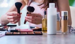 晚霜和日霜是同款吗 晚霜和日霜是一样的吗