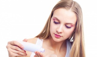 涂完水乳黏黏的是否正常 涂完水乳黏黏的正常吗