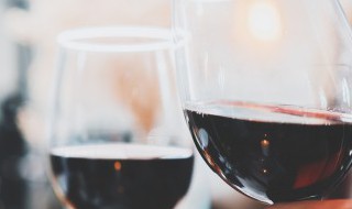 红酒的属性是什么 红酒属凉性还是热性