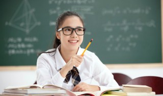 触字读音及解释 触怎么组词语