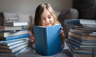 你知道鼎湖山听泉怎样分段概括 鼎湖山听泉分段概括