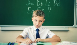 英语初学者首先学什么 英语初学者应该先学什么
