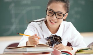 怎么用一句话概括水浒传每一回的故事 水浒传一回一句话概括