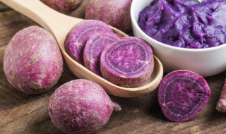 紫薯煮熟后变青还可以吃吗 紫薯煮熟后变青了还要不要吃
