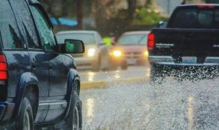 旅游碰上雨季出行注意事项大全 旅游碰上雨季出行注意事项