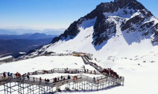 云南雪山夏天有没有雪 云南雪山夏天有雪吗