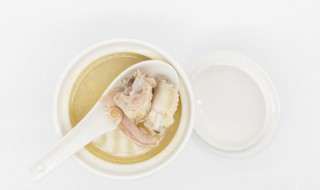 猪肚鸡汤有什么功效与作用 猪肚鸡汤的功效与作用