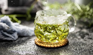 竹叶青茶晚上能不能喝 竹叶青茶晚上能喝吗