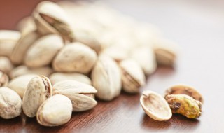 每天吃多少开心果比较好 开心果一天吃多少粒为宜
