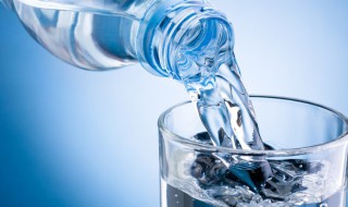 天然水和矿泉水的区别 天然水和矿泉水的区别