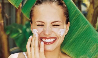 关于怎么挑选防晒霜 怎么挑选防晒霜