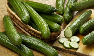 生吃黄瓜有什么功效作用 生吃黄瓜的功效与作用
