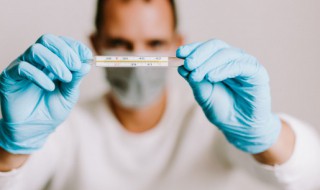 体温计测量时间 体温计一般夹多长时间