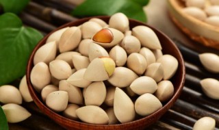 徒手去白果皮会包含中毒 徒手去白果皮会中毒吗