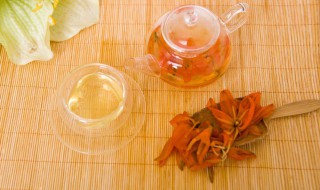 百合花茶的功效与作用及吃法是什么 百合花茶的功效与作用及吃法