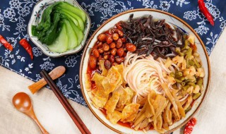 哺乳期是否能吃螺蛳粉 哺乳期能吃螺蛳粉吗