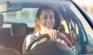 新车有黄点怎么去除 新车有小黄点怎么清除