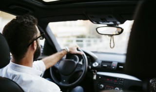 奥迪a3怎么消掉气压灯 奥迪a3气压灯怎么消除