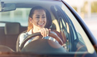 q5l怎么调节方向盘高低 奥迪q5l方向盘高低怎么调整