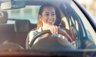 奥迪开天窗 奥迪滑动天窗是什么意思