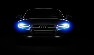 奥迪q7尾气冒烟 奥迪q7轮胎冒气怎么回事
