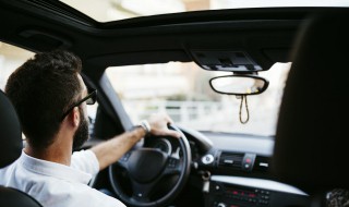 奥迪a62.4cvt变速箱油怎么更换 奥迪6at怎样换变速箱油