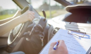 奥迪reset按键什么意思 奥迪车reset按钮什么意思