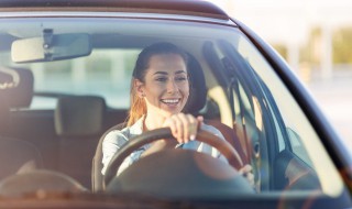 奥迪40hybrid是什么意思 奥迪hybrid是什么意思