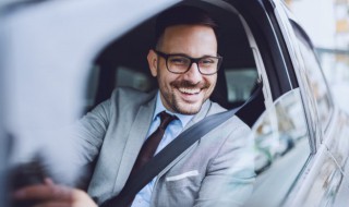 老款奥迪q7水箱怎么排空气 17款奥迪q7水箱排气方法