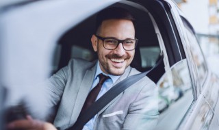 奥迪a6l节气门在哪 奥迪a62.4节气门在哪