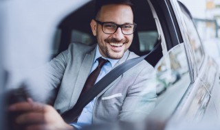 奥迪a4遥控器功能介绍 奥迪a4遥控增配方法