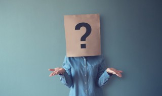 汽车扣标后的胶怎么办 奥迪抠标留下的胶怎么去除