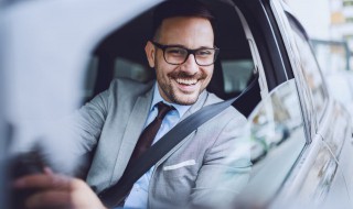 奥迪a6倒车镜拆装图 奥迪a6汽车倒车镜壳拆卸技巧