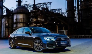 奥迪q3车内装饰图片 白色奥迪q3外观怎么装饰