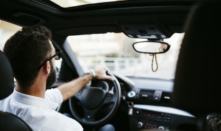 奥迪a6l爬坡无力 奥迪a6l爬坡没劲什么原因