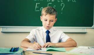 关于有内涵过目不忘的男孩名字 有内涵过目不忘的男孩名字