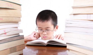 男孩子如何从诗词中取名字 古诗词里的男孩好名字