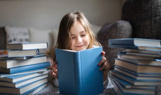 缺金火有诗意女孩名字有哪些 缺金火有诗意女孩名字