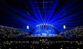 舞女歌曲的歌词简介 舞女歌词歌曲