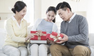 端午节送爸妈什么合适 端午节送爸妈什么