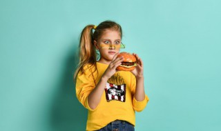 崔姓女孩100分的名字五行属土的崔姓女孩名字 崔姓女孩100分的名字