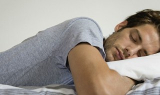 做梦在吃酒席 做梦吃酒席什么预兆